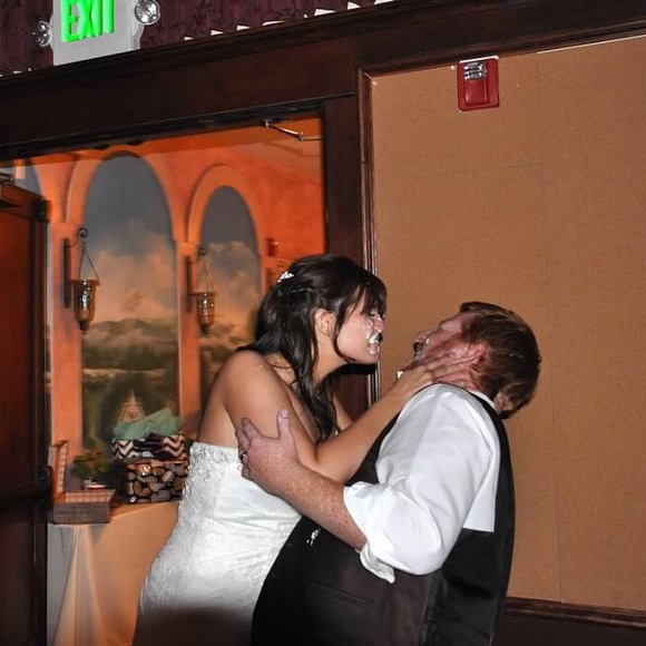 Meet your Posher, Brittney - Picture 7 of 8